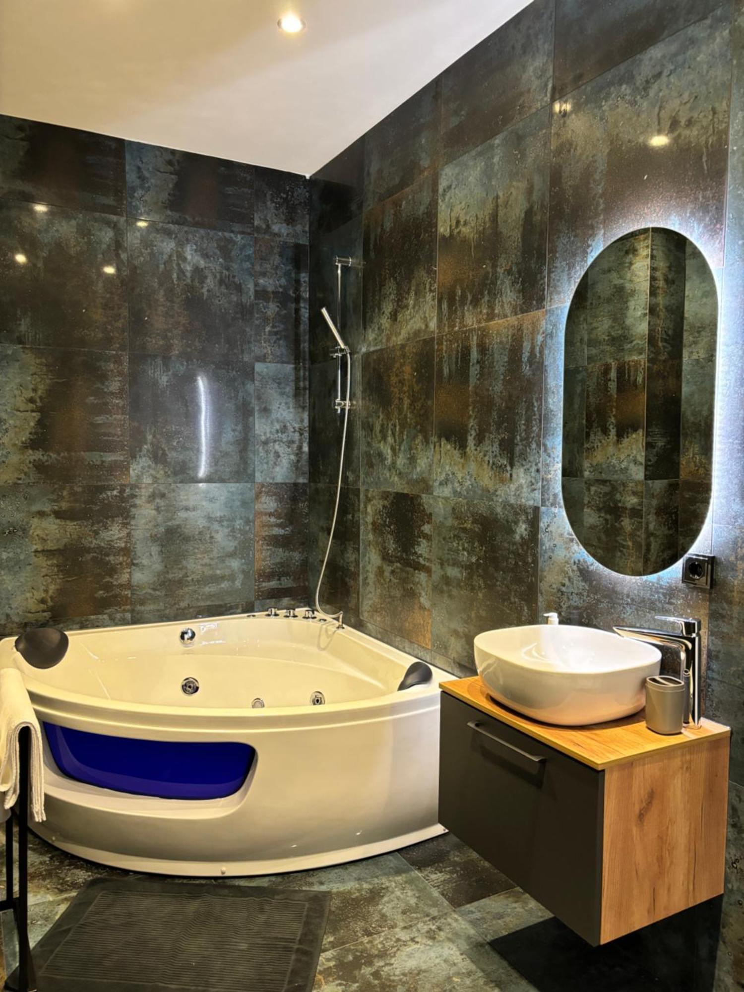 Luxus Apartment Mit Whirlpool In Kiel Eksteriør billede